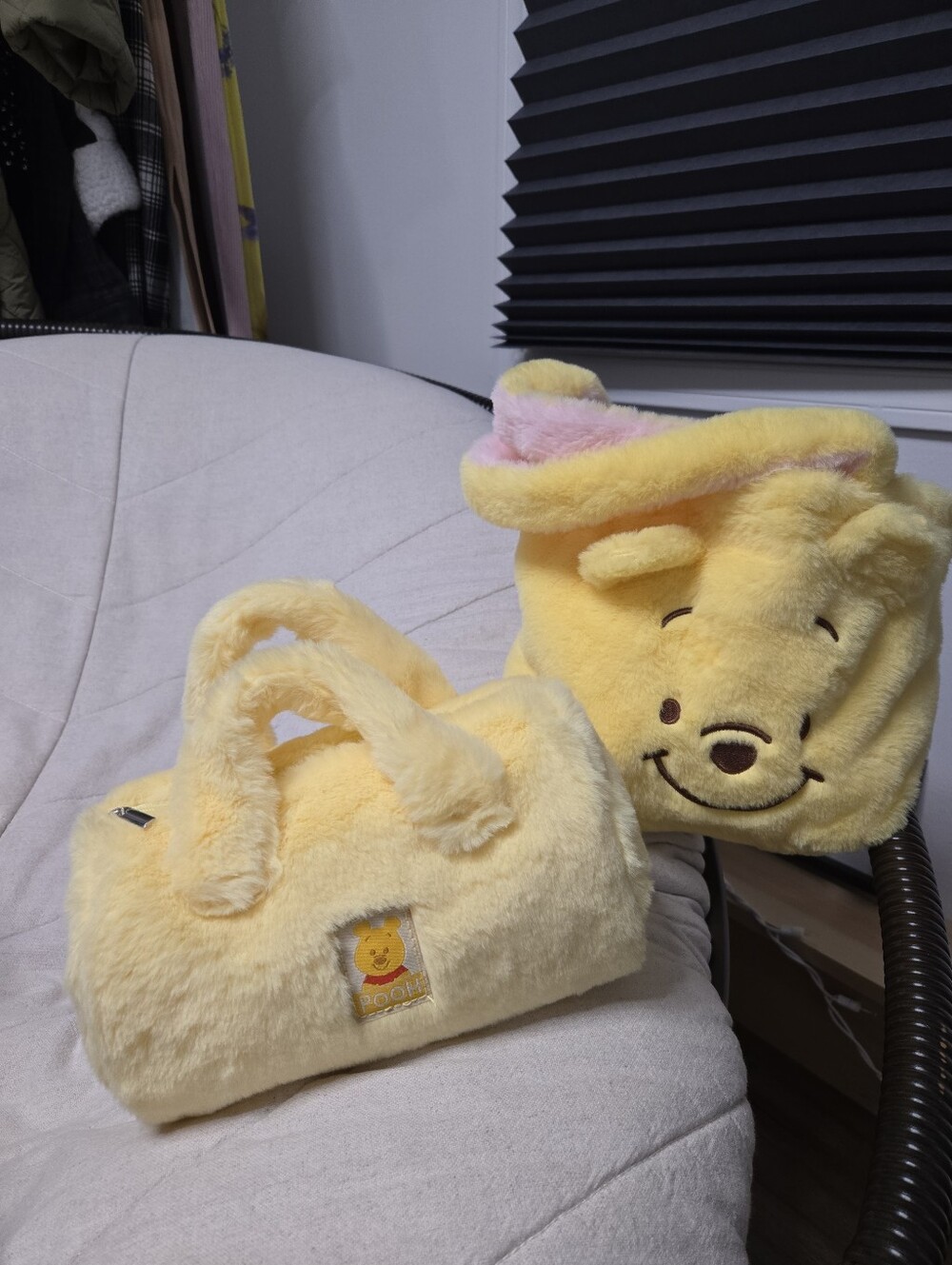 Plush Yellow Winnie The Pooh Shoulder Pouch Set